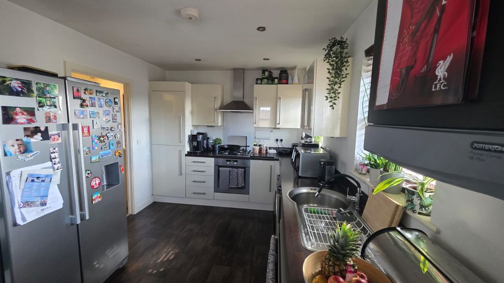 Additional image 5 of 2 bed flat for saleThe Sidings, Bristol BS16