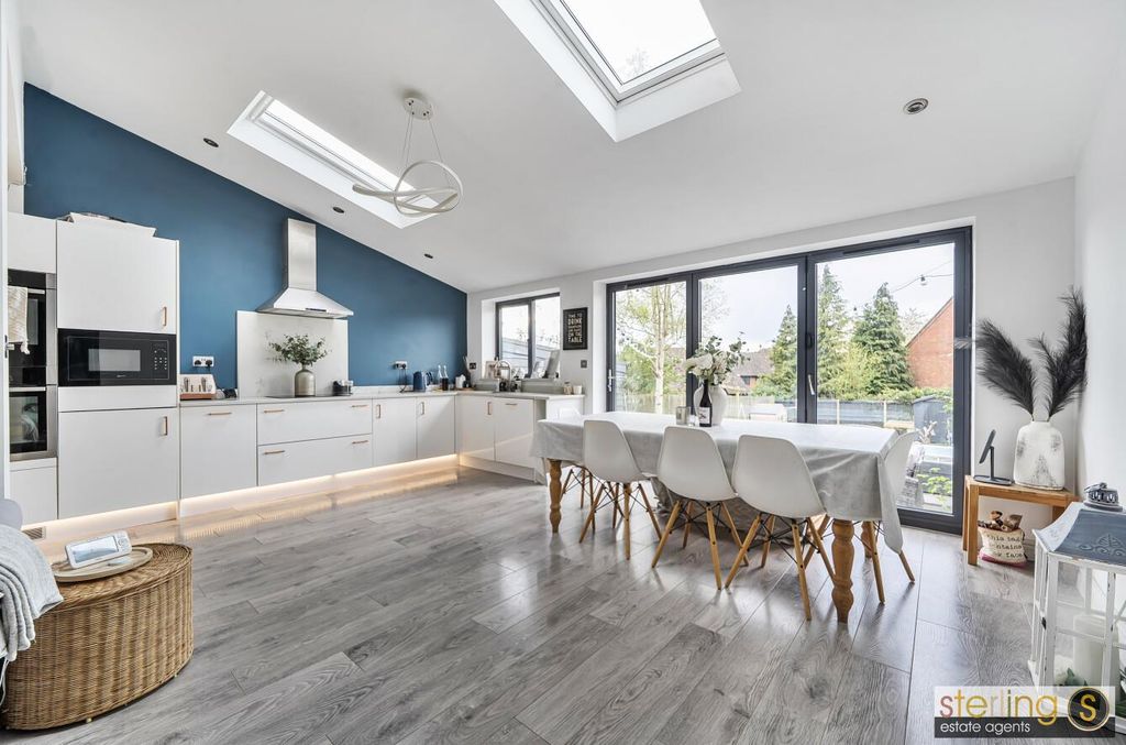 Property photo 1 of 20 d2949085-2F60-4Bb1-9649-2964Ed77542c.Jpg