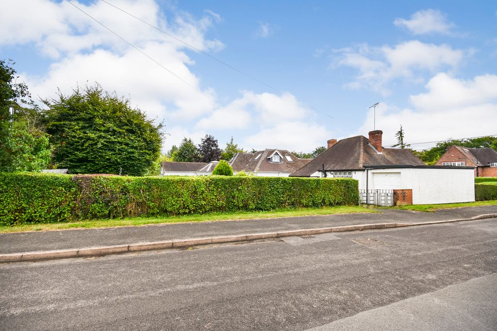 Property photo 3 of 12 Photo 03