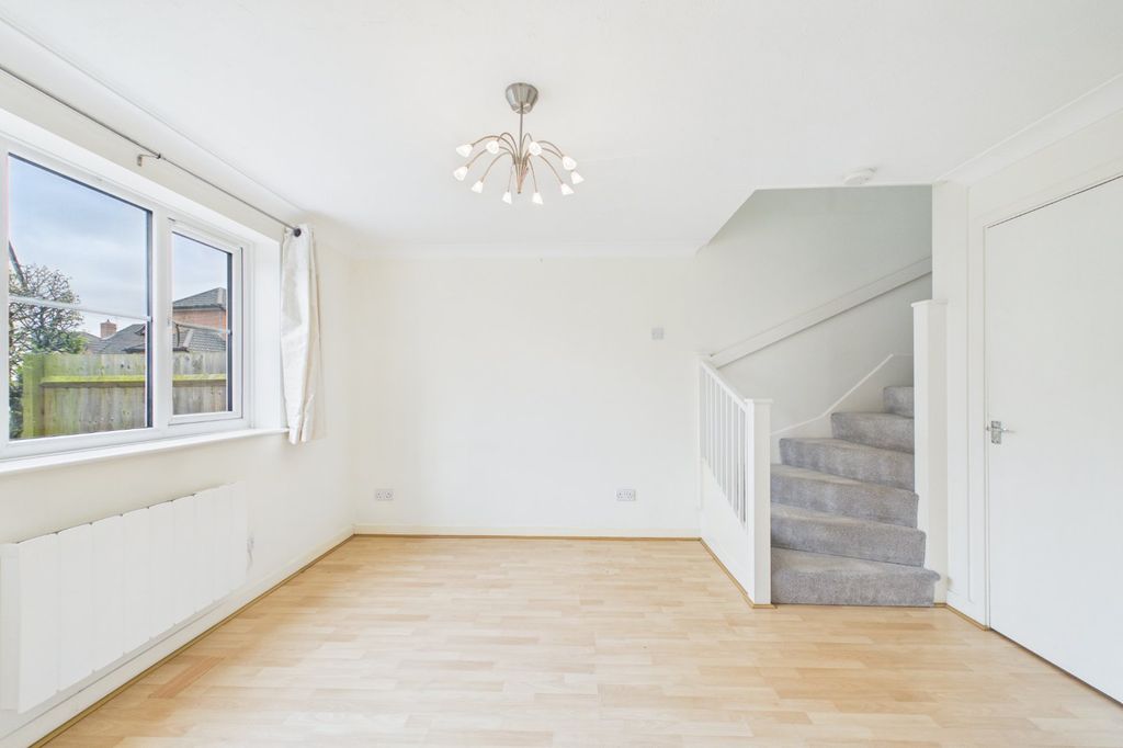 Property photo 3 of 10 Picture No. 05