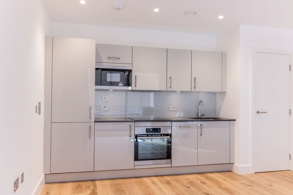 Property photo 1 of 7 52590