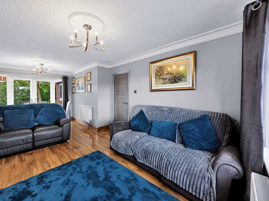 Property photo 3 of 34
