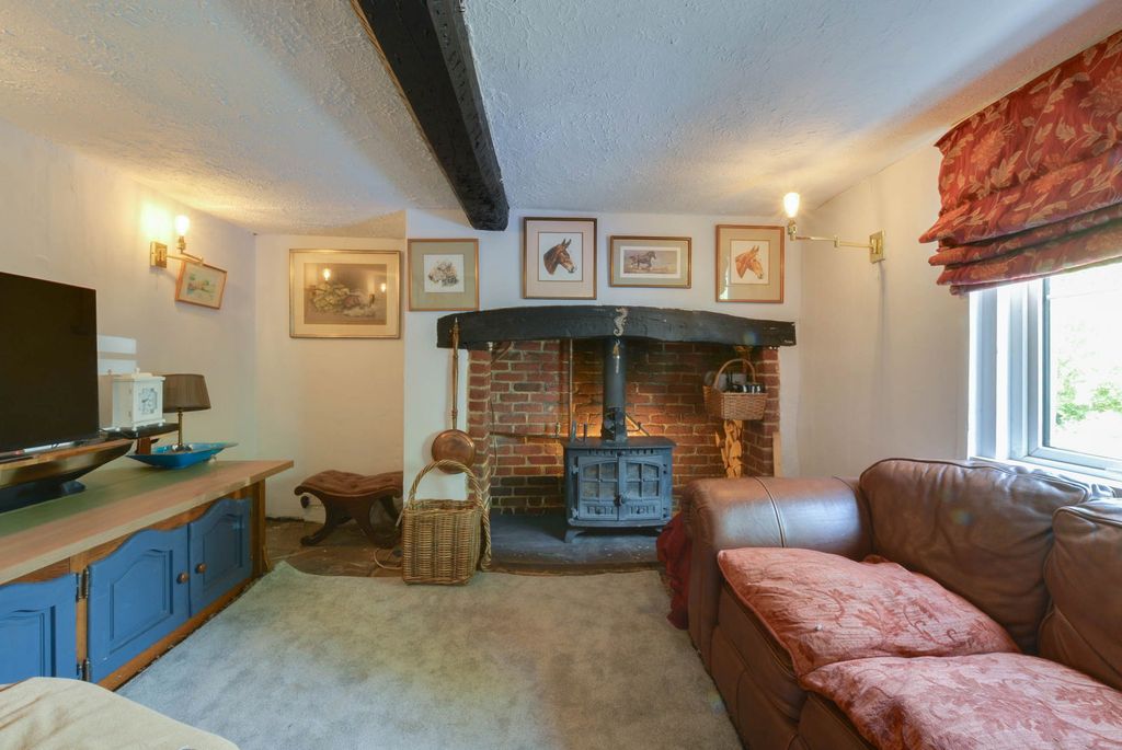 Property photo 2 of 14