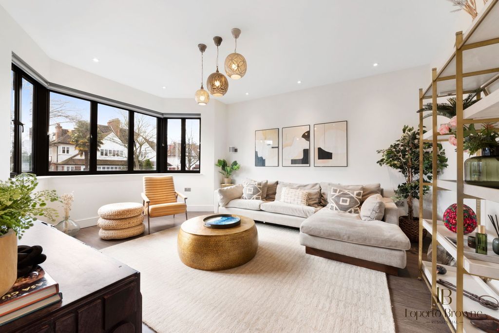 Property photo 2 of 44