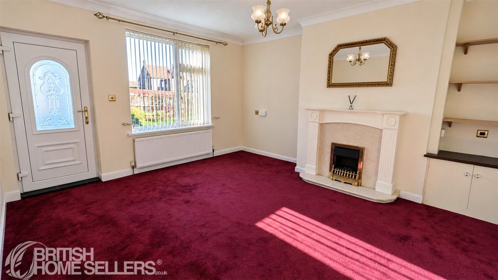 Property photo 2 of 10 Picture No. 11