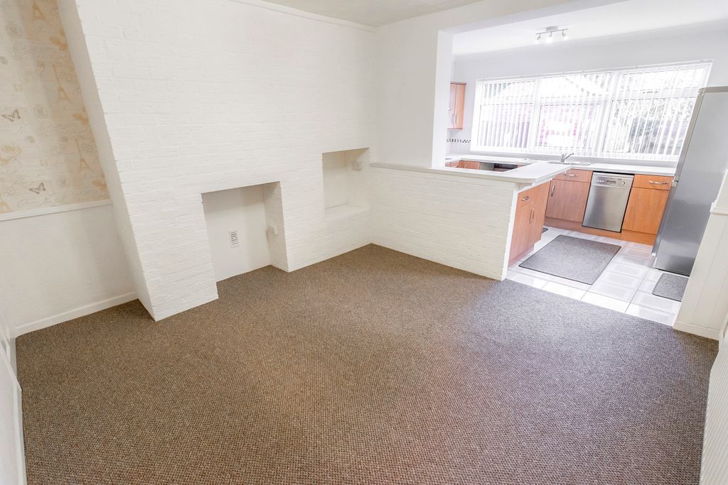 Property photo 3 of 10 Reception Room 2