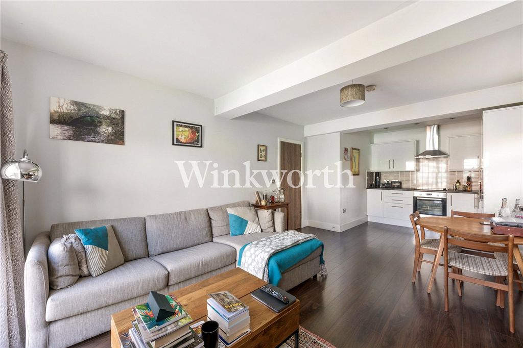 Property photo 1 of 11 Picture No. 08