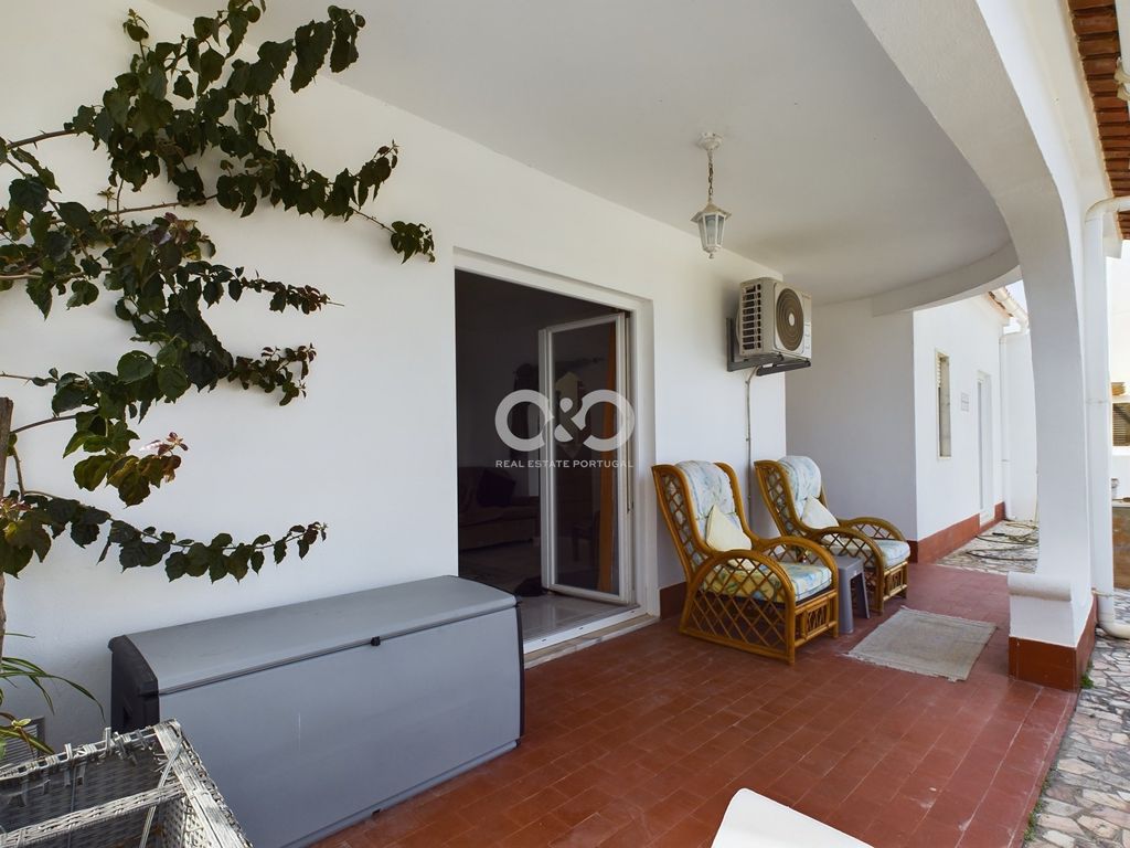 Property photo 2 of 30