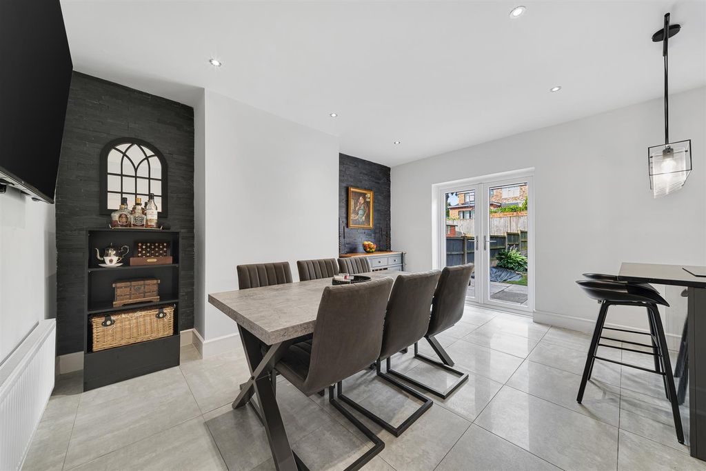 Property photo 3 of 27 26 Grange Park Road-29.Jpg