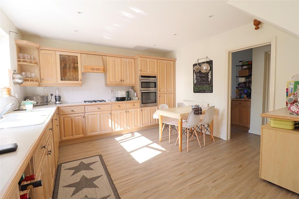 Property photo 3 of 20 Img_6228.Jpg