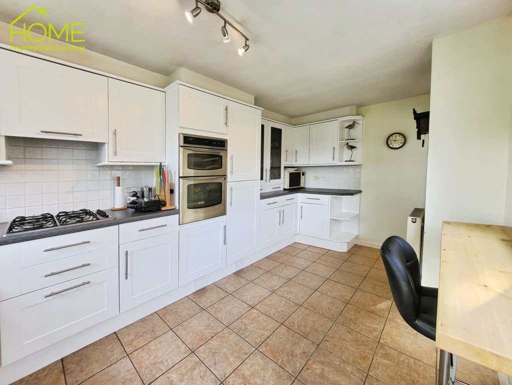 Property photo 2 of 28 27ce4F4c-20261015_095914