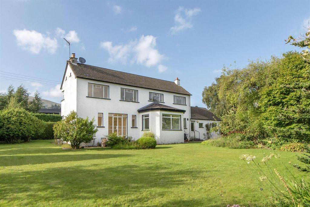 Property photo 1 of 34 001c.Jpg