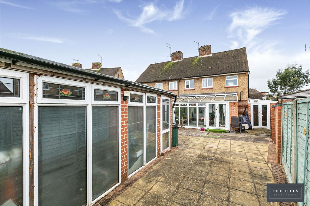 Property photo 2 of 22 Picture No. 16