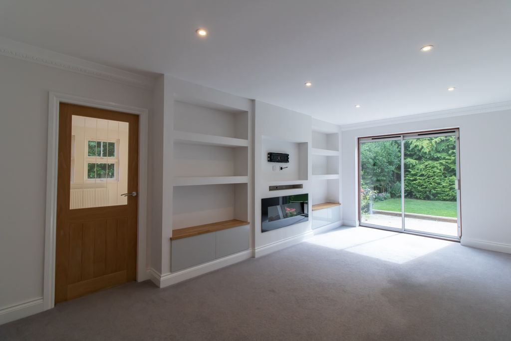 Property photo 2 of 18 Image 1