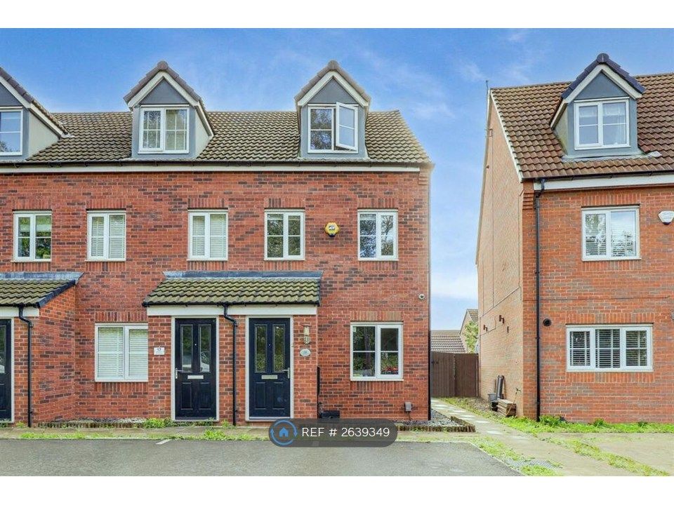 Property photo 1 of 33