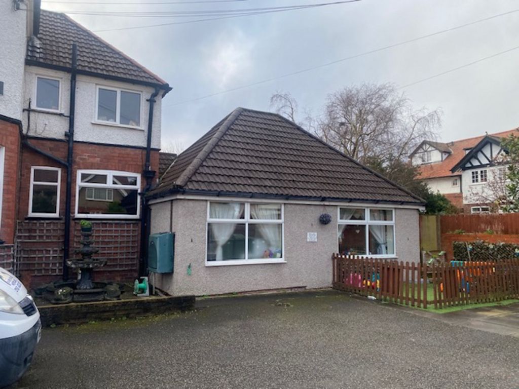 Property photo 3 of 44