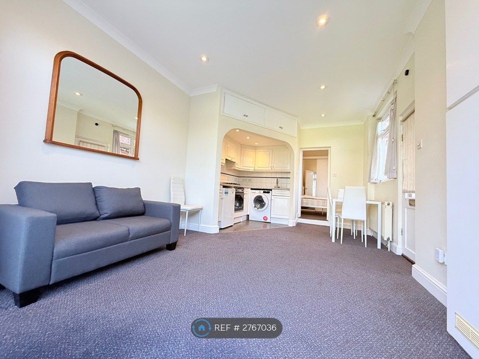 Property photo 1 of 23
