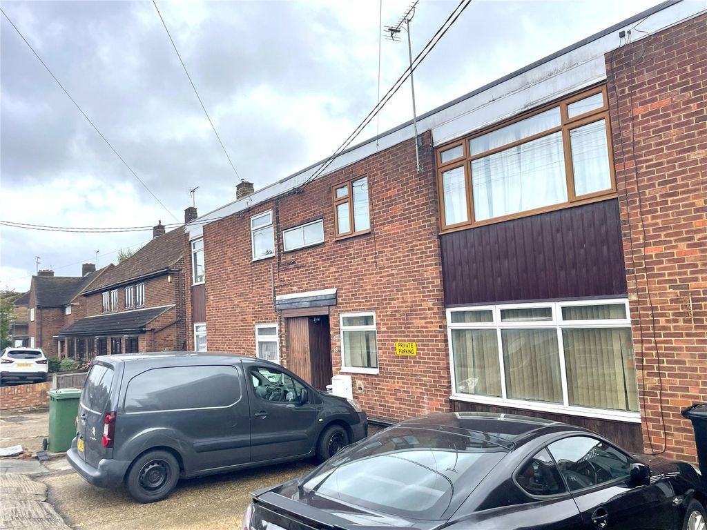 Property photo 1 of 9 Picture No. 01