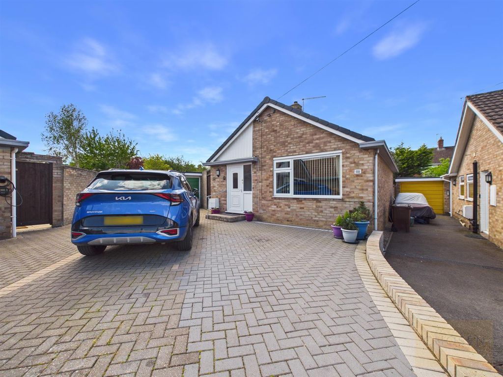 Property photo 1 of 16