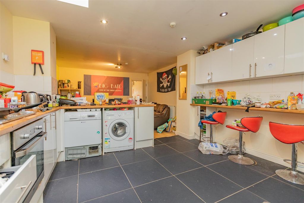 Property photo 3 of 16 Img_8648.Jpg