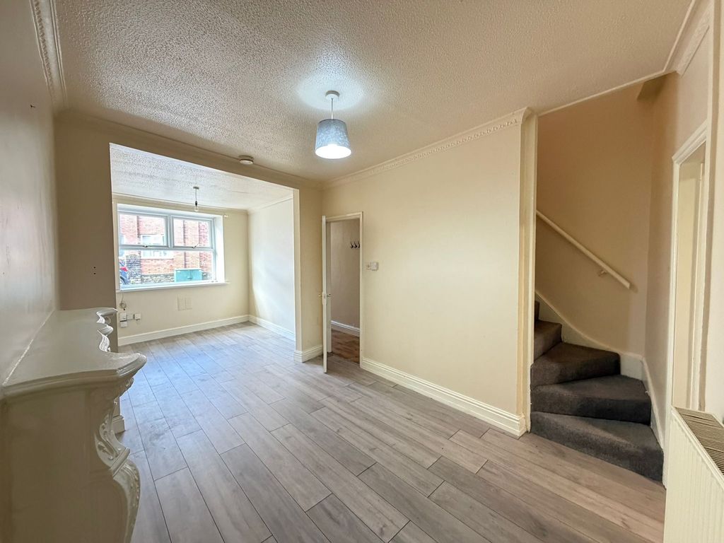 Property photo 3 of 11 Not Specified