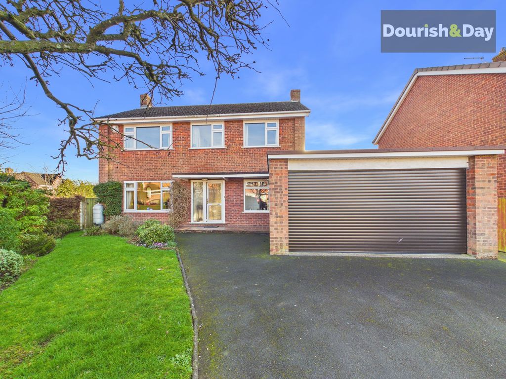 Property photo 1 of 28