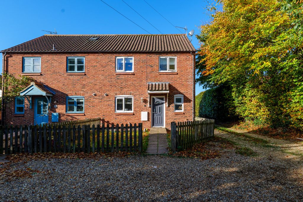 Property photo 1 of 18 4609651