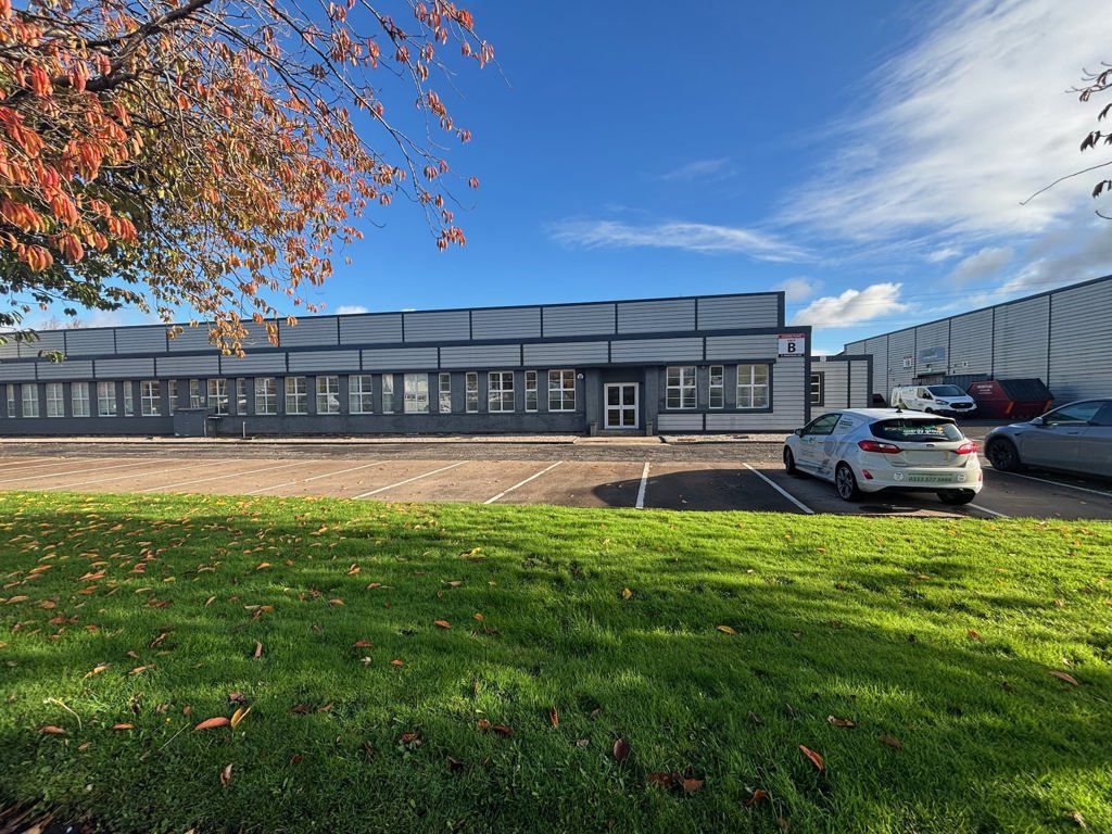 Property photo 1 of 6 Photo 6