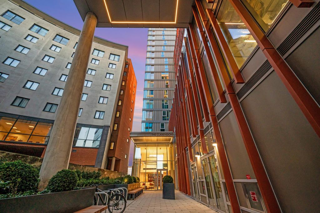 Property photo 3 of 3