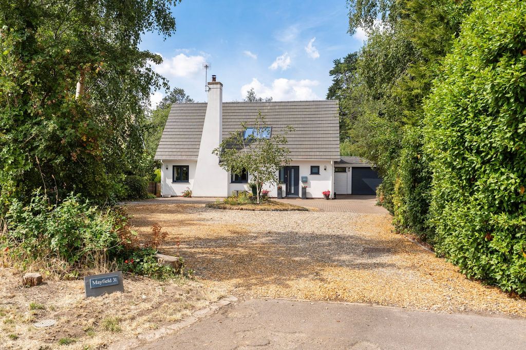 Property photo 1 of 30