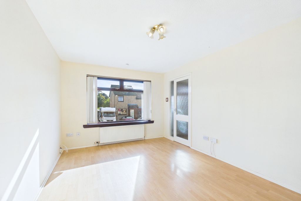 Property photo 2 of 19 Cam05526G0-Pr0209-Still001
