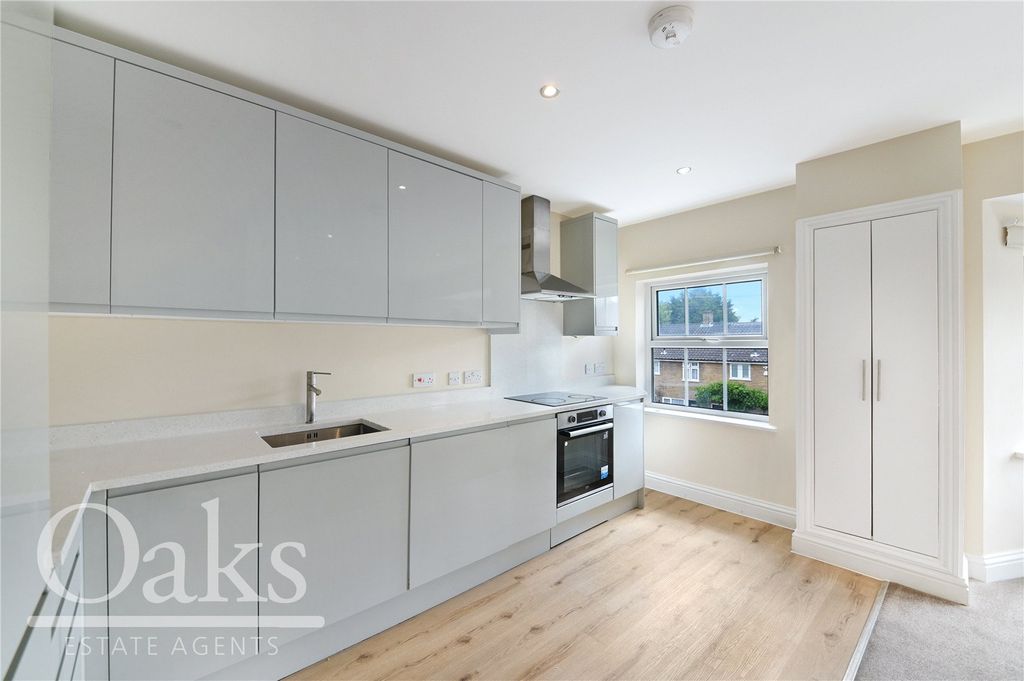 Property photo 2 of 8 Picture No. 05