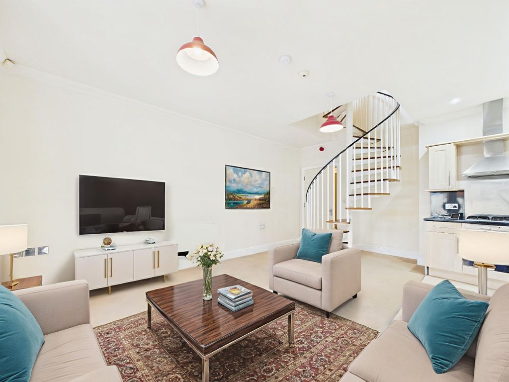 Property photo 2 of 11 4624604