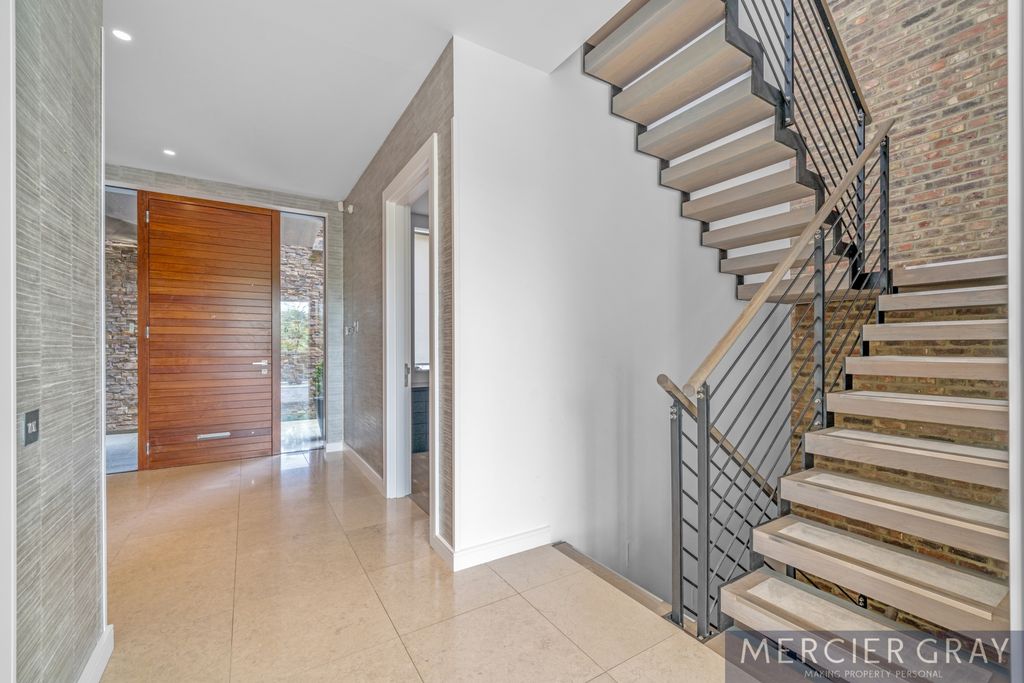 Property photo 1 of 1 Photo 1