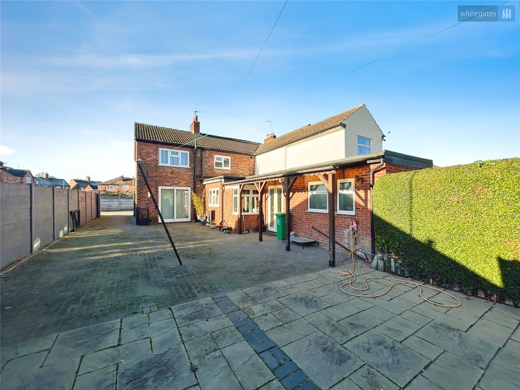 Property photo 2 of 20 Picture No. 25