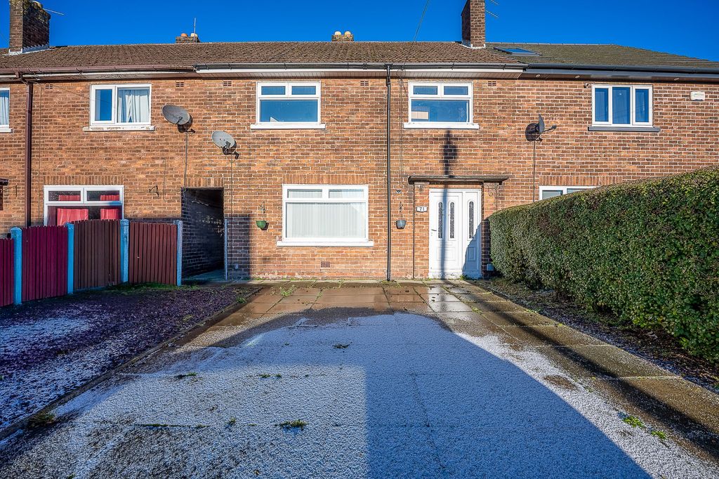 Property photo 1 of 12