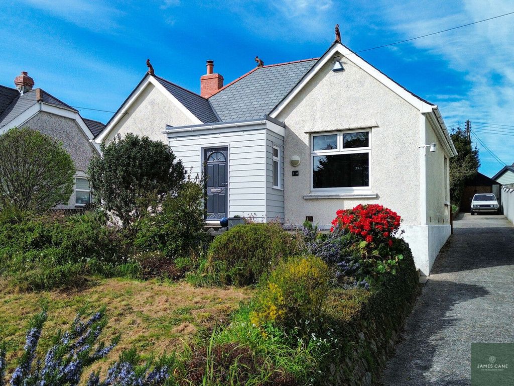 Property photo 1 of 16