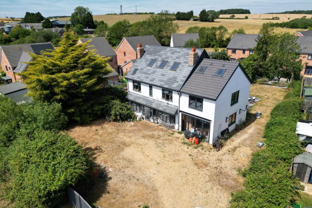 Property photo 1 of 14 4355140