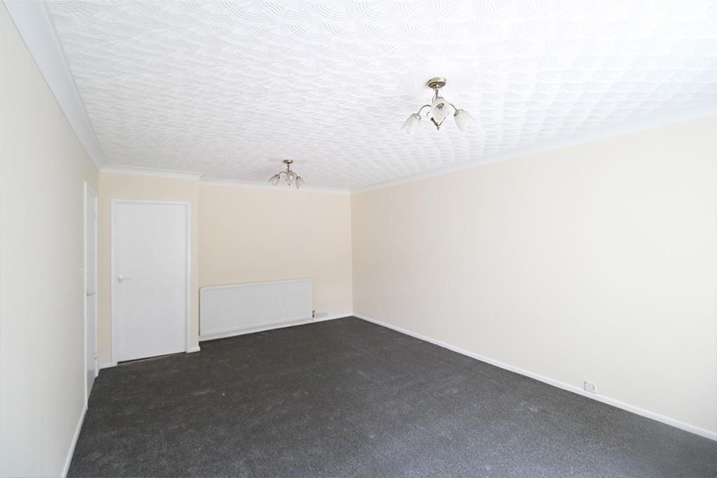 Property photo 3 of 18 Loung E2.Jpg