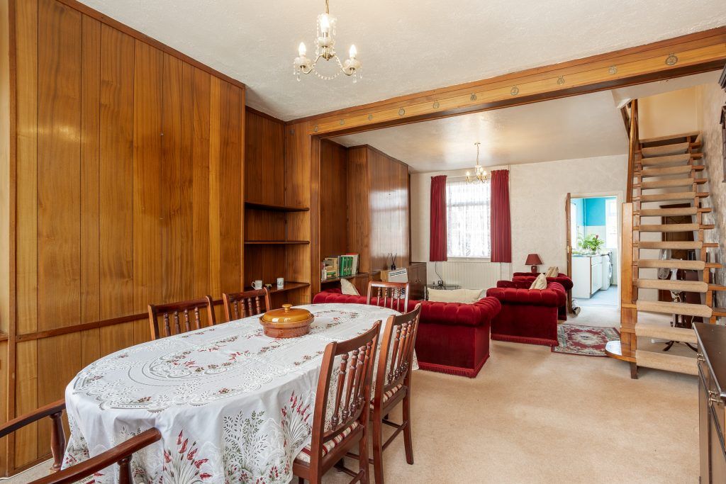 Property photo 3 of 24