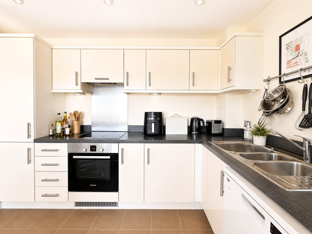 Property photo 3 of 10 Picture 3