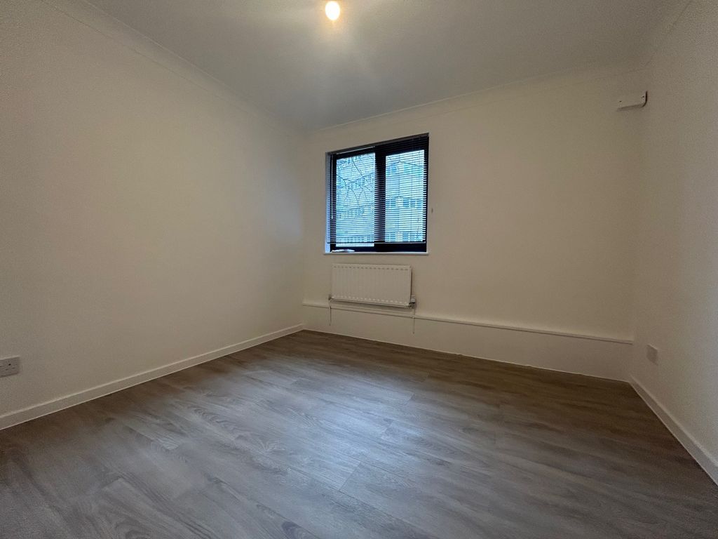 Property photo 2 of 6 Test