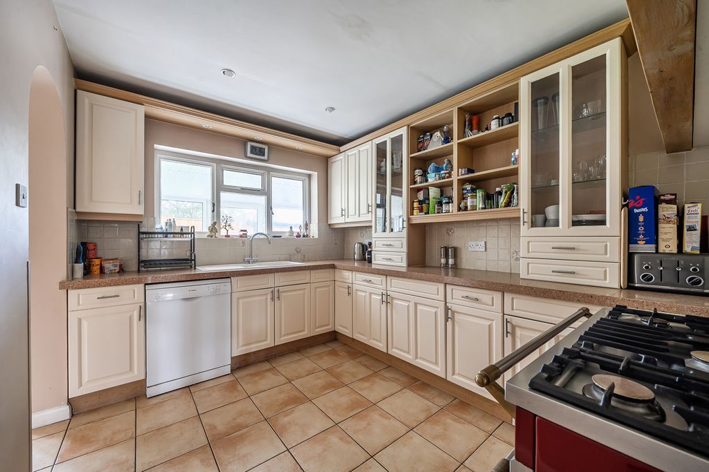 Property photo 3 of 19 1408622-7-698c9F1...