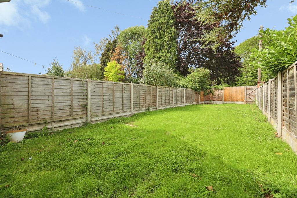 Property photo 3 of 19 5526322