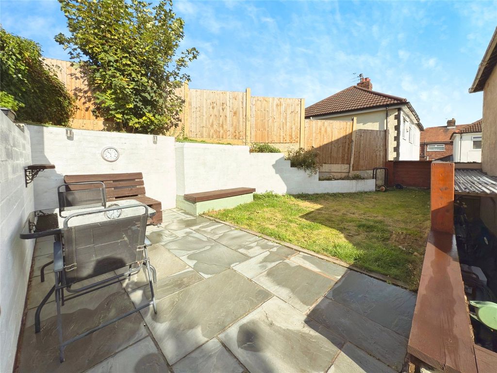 Property photo 3 of 18 Picture No. 03