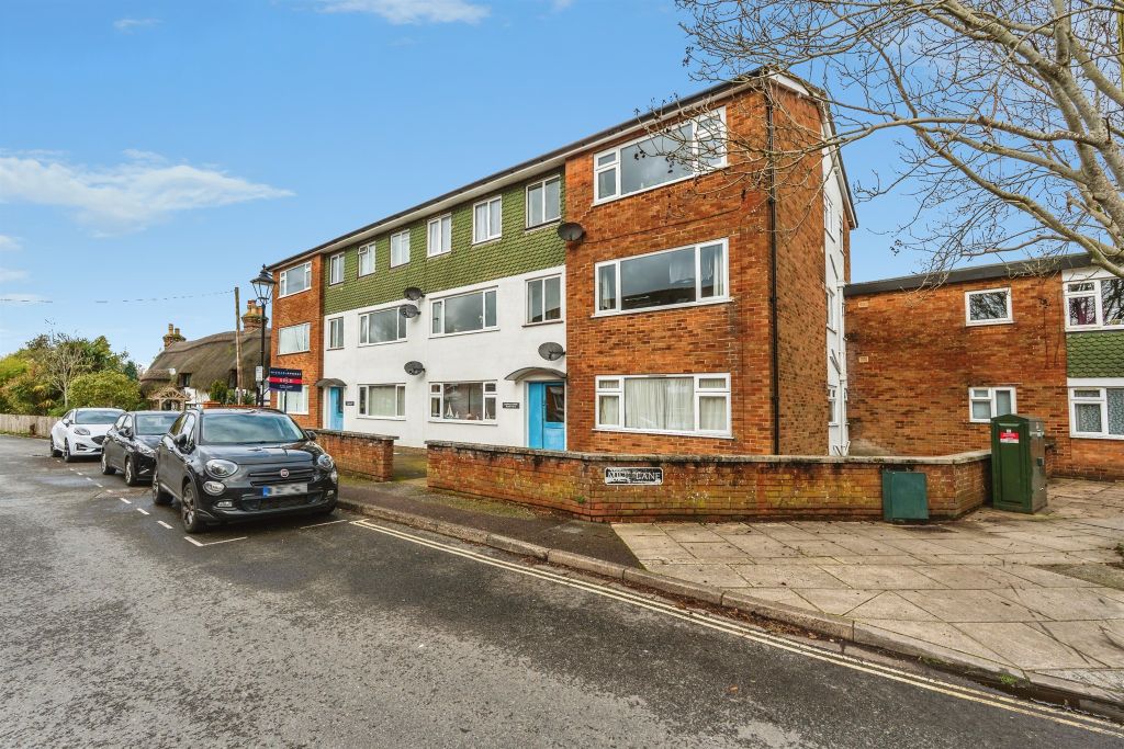 Property photo 1 of 19