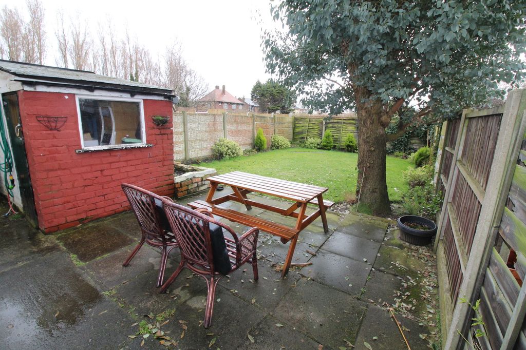 Property photo 3 of 17 Photo 14