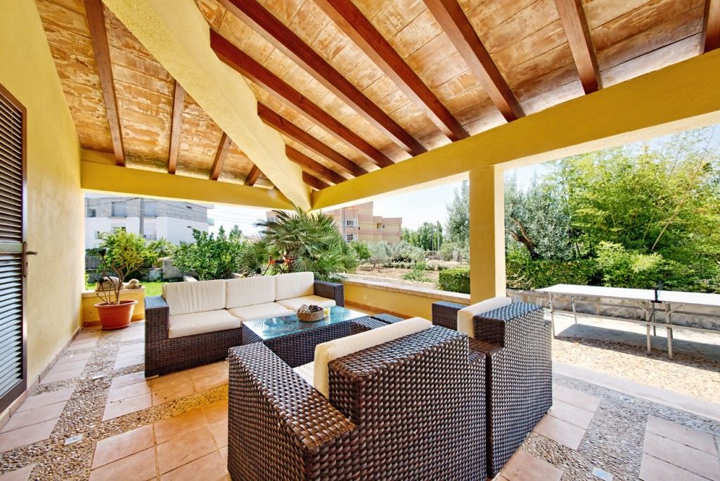 Property photo 2 of 20 Covered Terrace