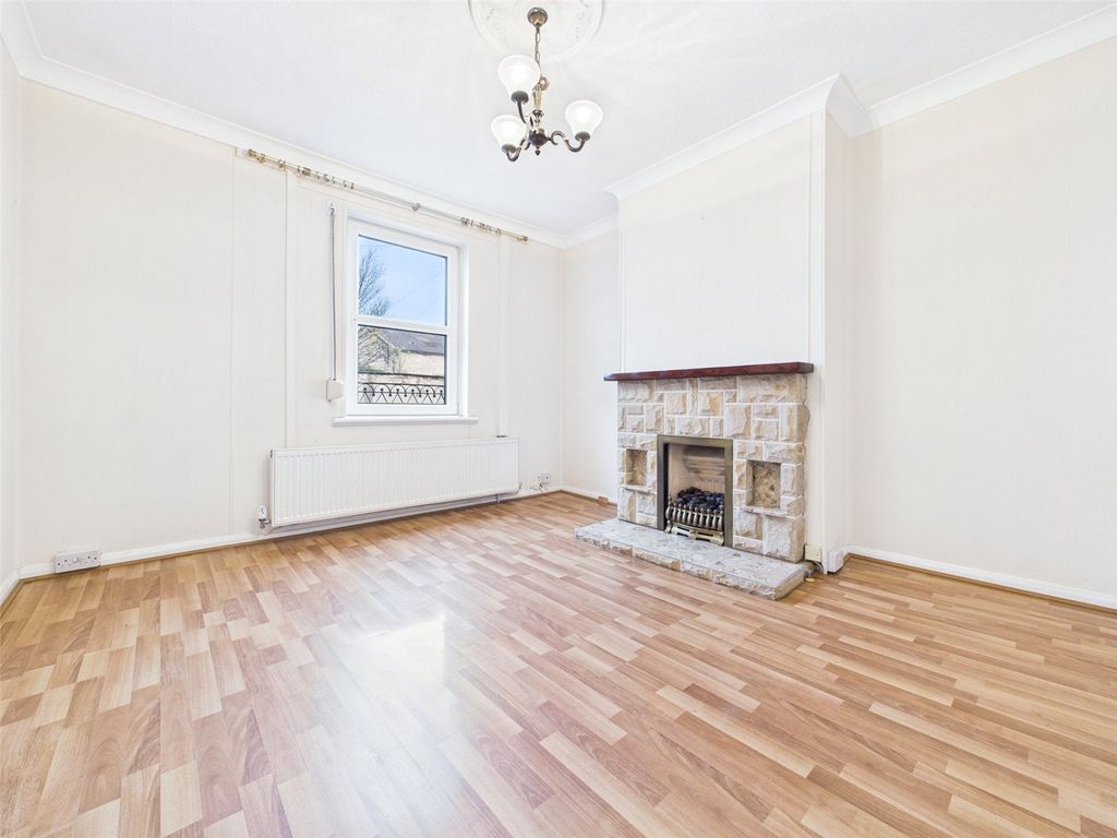 Property photo 2 of 13 Picture No. 06