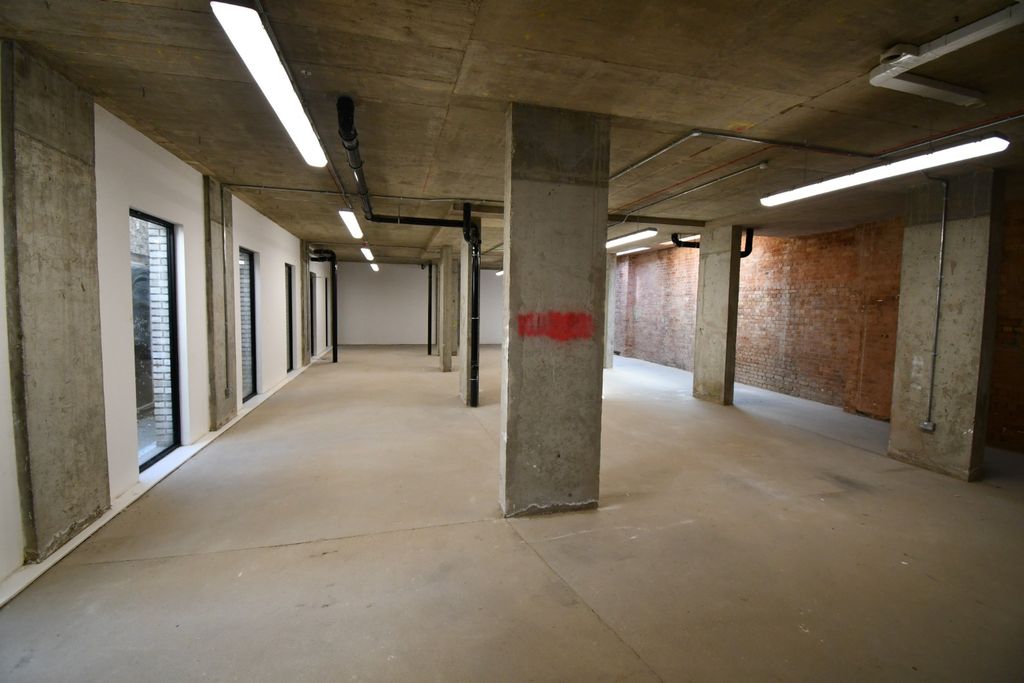 Property photo 1 of 12 2497391